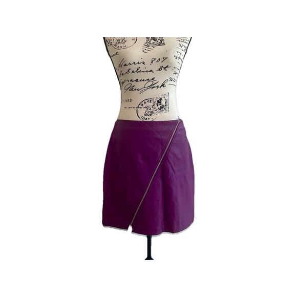 BarIII Mini Skirt Purple Croc Embossed Faux Leather Zip Detail  Sz L Aesthetic - Picture 11 of 16